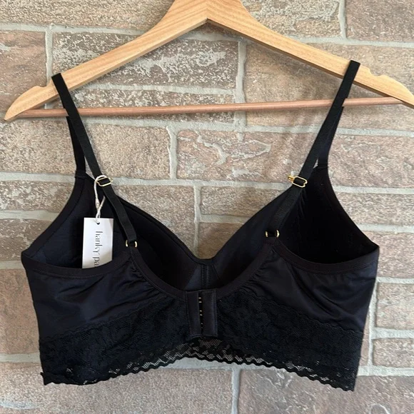 Journelle Hanky Panky Lace Molded Wireless Black Bra - Picture 5 of 10